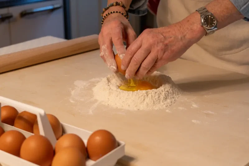 La Toscana Abbraccia l'Emilia — Roberta Guercini