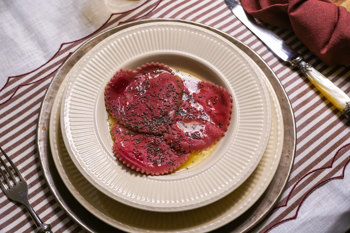 L'Amore nell'Aria: Ravioli e Tiramisù a Forma di Cuore — Roberta Guercini